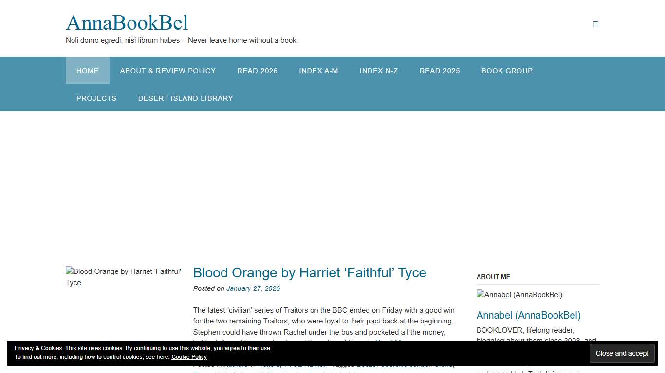 AnnaBookBel – Noli domo egredi, nisi librum habes – Never leave home without a book.